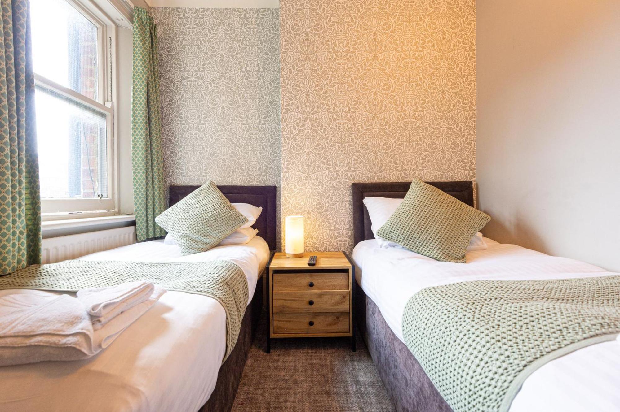 Fox Inn Guisborough Esterno foto